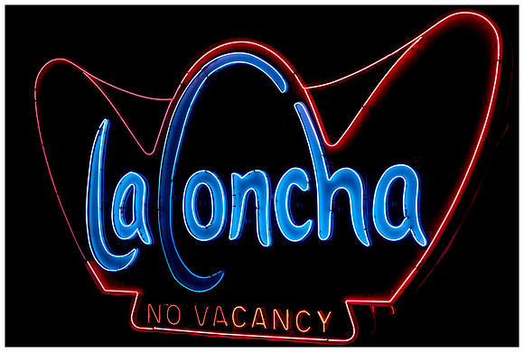 LaConcha No Vacancy Neon Sign
